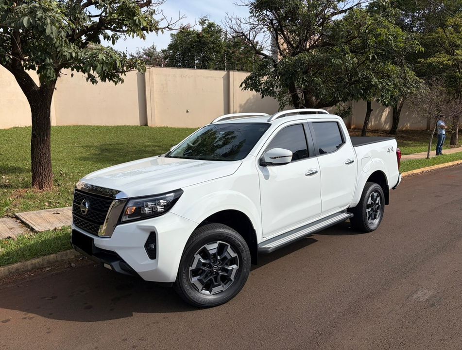 Nissan Frontier XE CD 4x4 2.3 Bi-TB Diesel Aut.