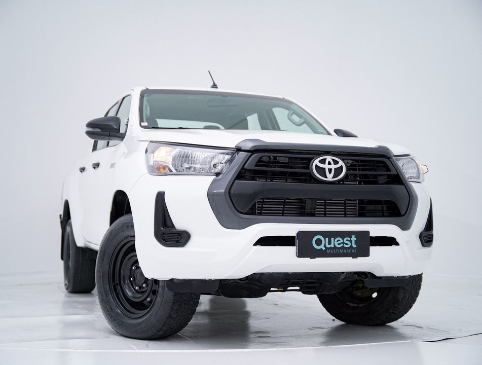 Toyota Hilux CD 4x4 2.8 Diesel Mec.