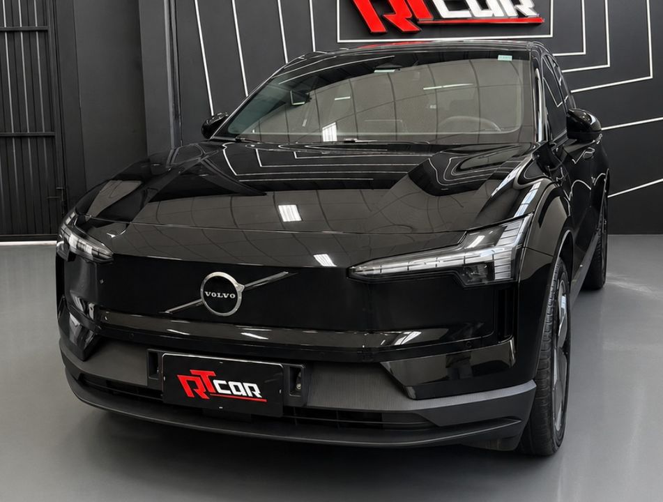 Volvo EX30 E60 Plus (Elétrico)