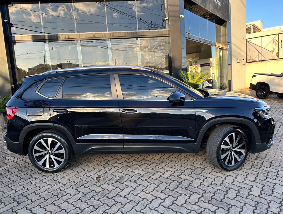 VolksWagen TAOS Highline 1.4 250 TSI Flex Aut.
