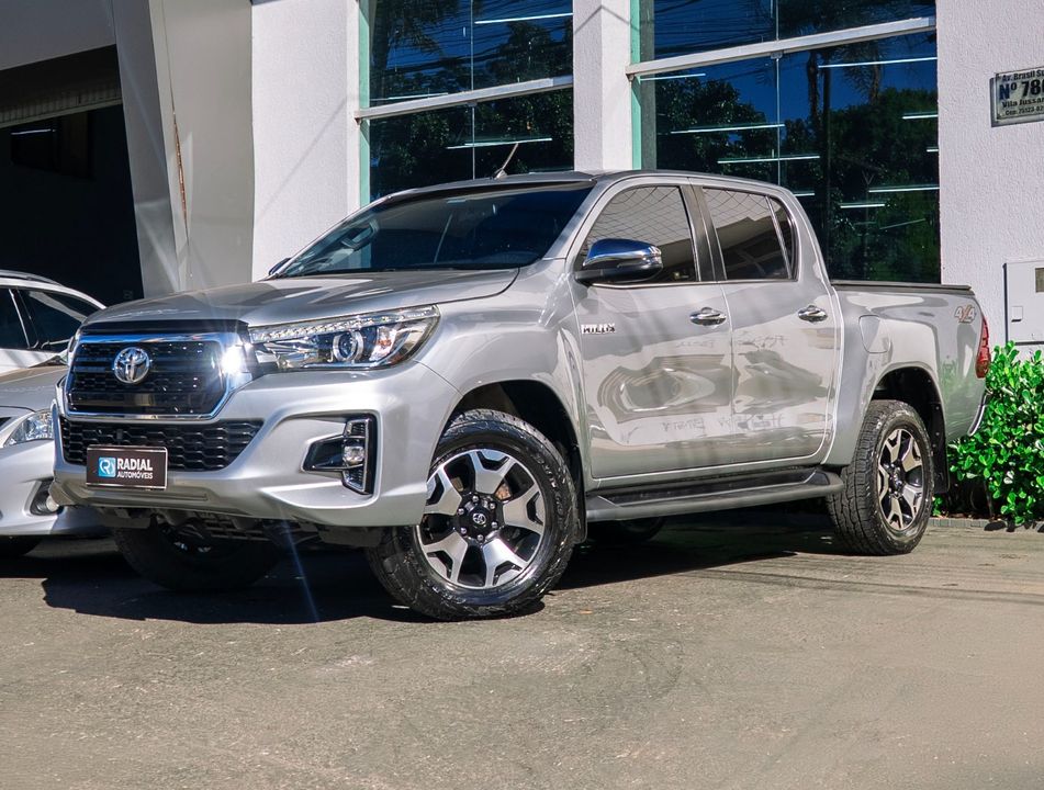Toyota Hilux CD SRX 4x4 2.8 TDI 16V Diesel Aut.