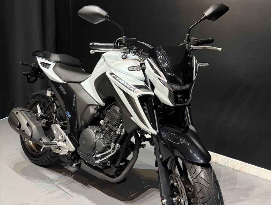 YAMAHA FZ25 250 FAZER CONNECTED