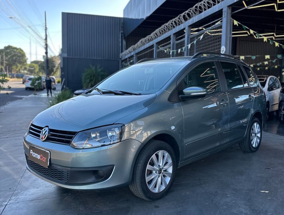 VolksWagen SPACEFOX 1.6/ 1.6 Trend Total Flex 8V 5p