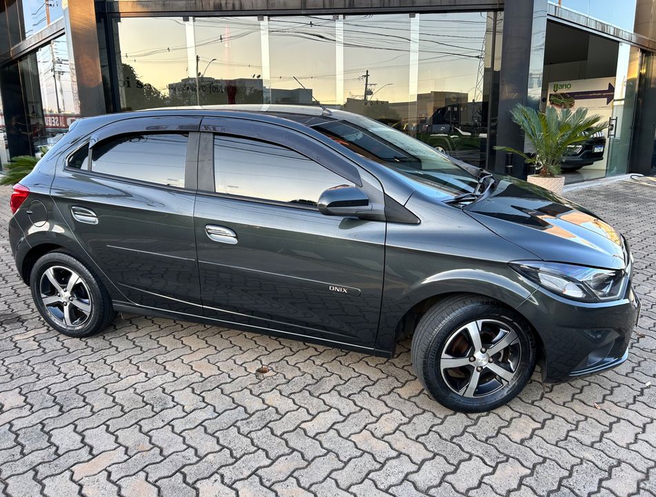 Chevrolet ONIX HATCH LTZ 1.4 8V FlexPower 5p Aut.
