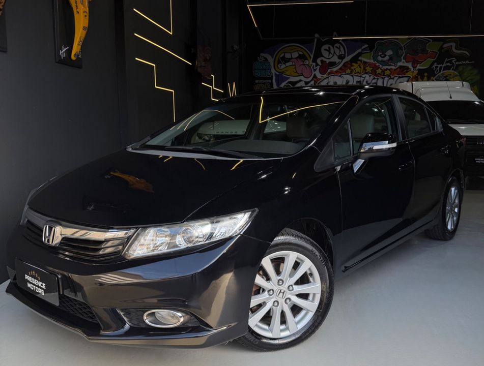 Honda Civic Sedan LXR 2.0 Flexone 16V Aut. 4p