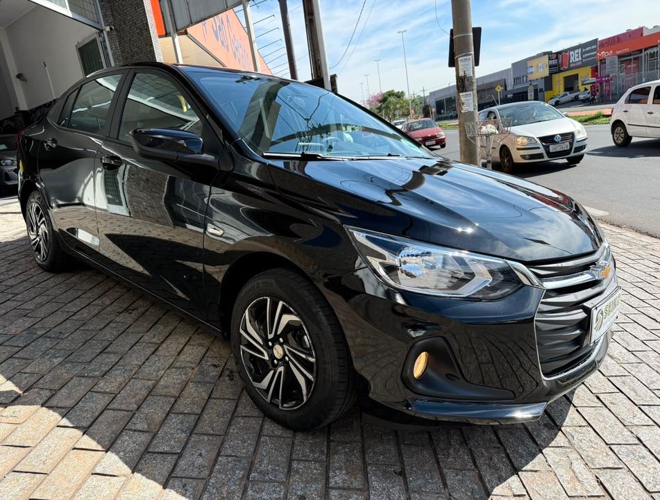 Chevrolet ONIX SEDAN Plus LT 1.0 12V TB Flex Mec.