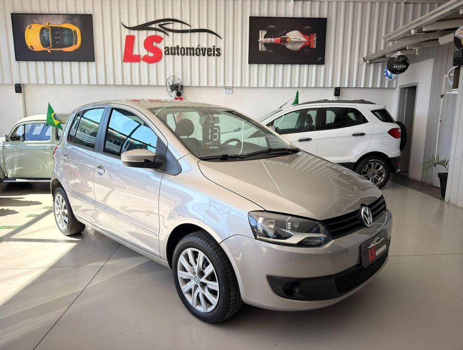 VolksWagen Fox 1.0 Mi Total Flex 8V 5p