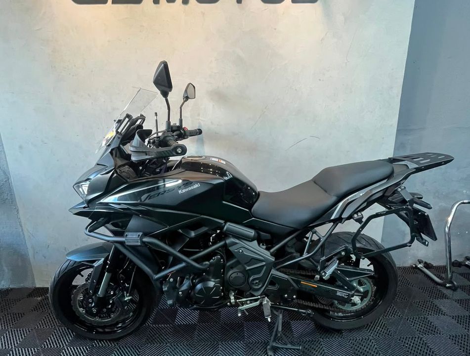 KAWASAKI Versys 650cc
