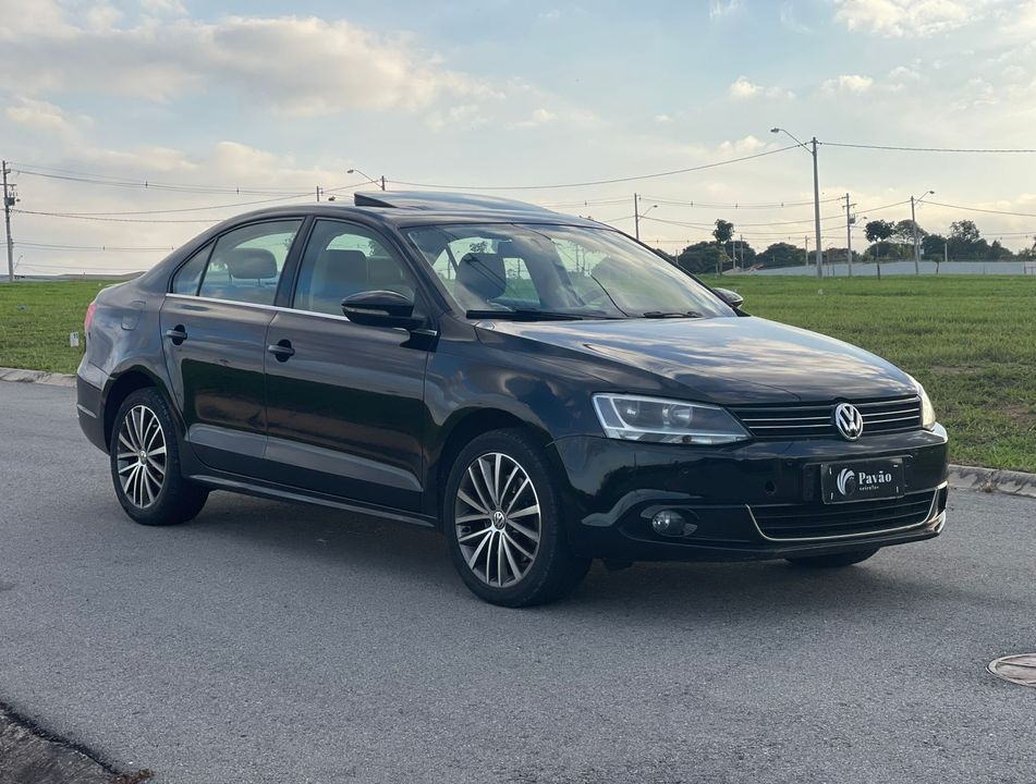 VolksWagen JETTA Comfortline  2.0 T.Flex 8V 4p Mec.