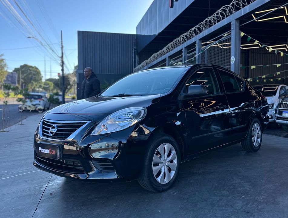 Nissan VERSA S 1.6 16V Flex Fuel 4p Mec.
