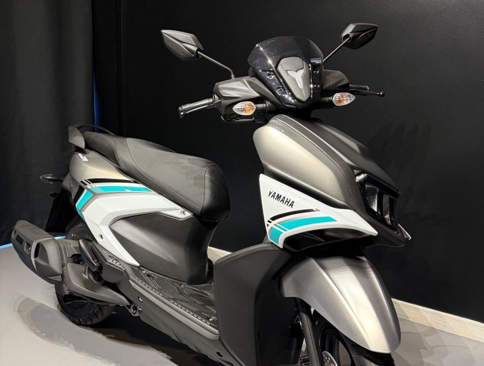 YAMAHA ZR 125 CONNECTED