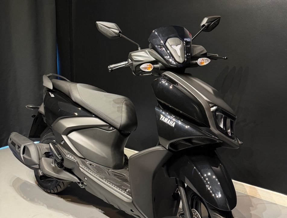 YAMAHA ZR 125 CONNECTED
