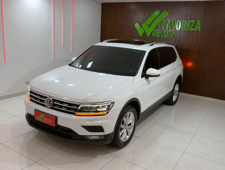 VolksWagen TIGUAN Allspac Comf 250 TSI 1.4 Flex