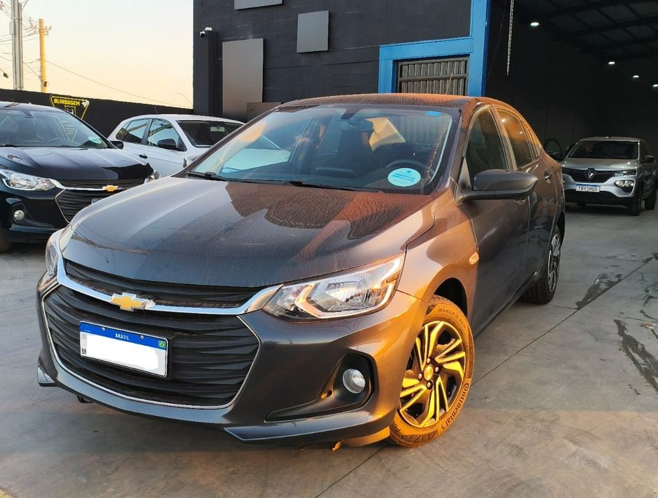 Chevrolet ONIX SEDAN Plus LT 1.0 12V Flex 4p Mec.