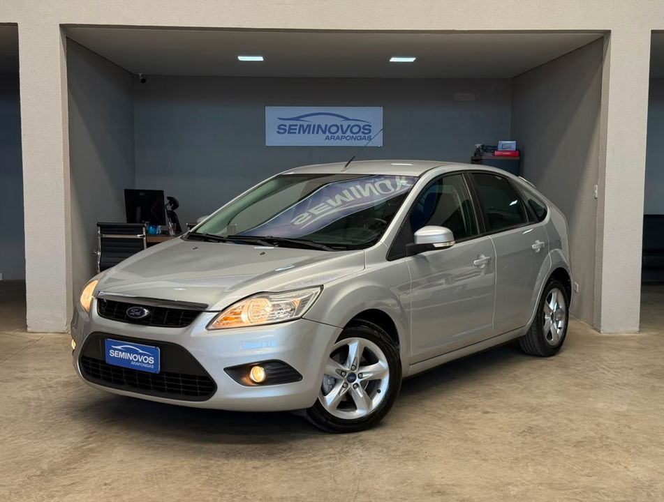 Ford Focus 1.6 S/SE/SE Plus Flex 8V/16V  5p