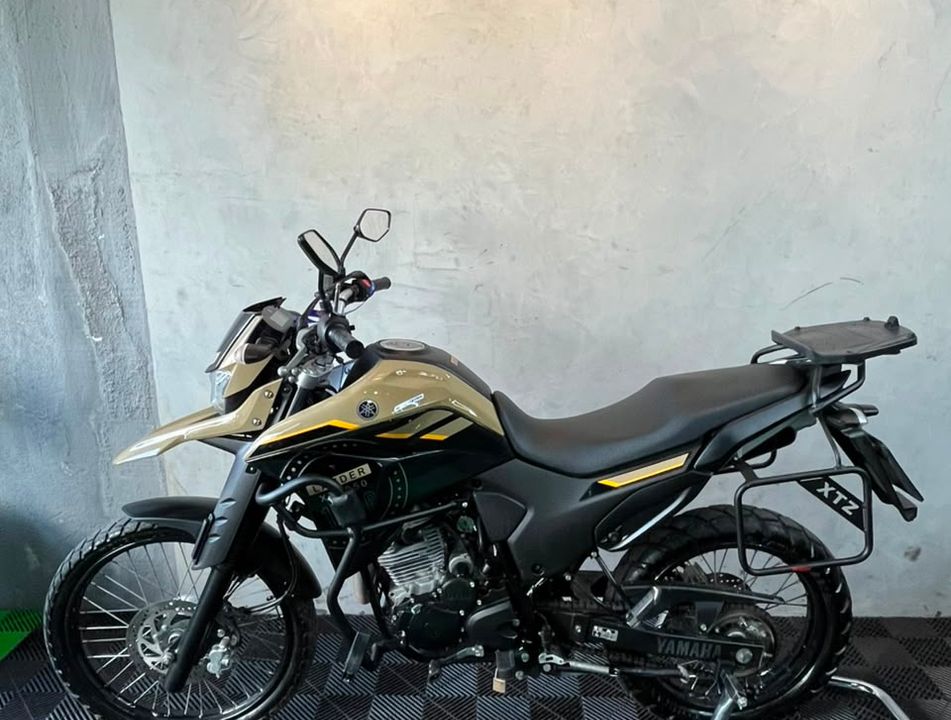 YAMAHA XTZ 250 LANDER CONNECTED