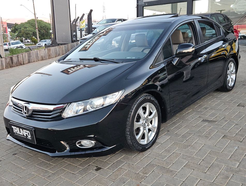 Honda Civic Sedan EXS 1.8/1.8 Flex 16V Aut. 4p