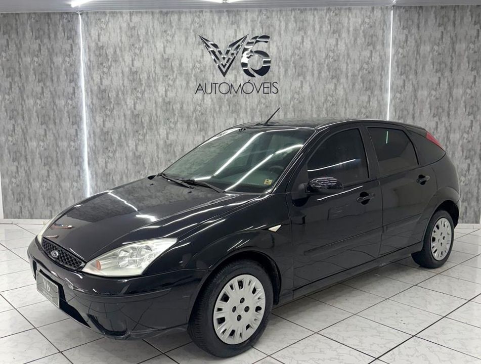 Ford Focus 1.6 S/SE/SE Plus Flex 8V/16V  5p