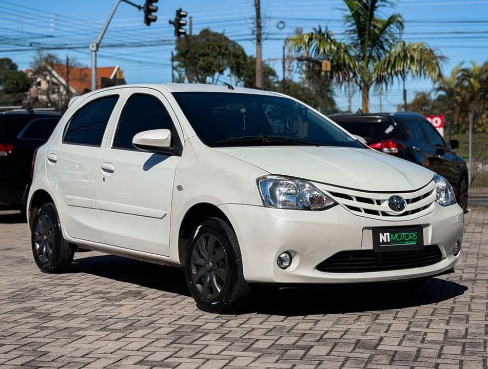 Toyota ETIOS X 1.3 Flex 16V 5p Mec.