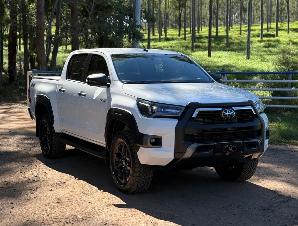 Toyota Hilux CD Conquest 4x4 2.8  Die.Aut