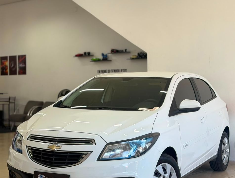 Chevrolet ONIX HATCH LT 1.4 8V FlexPower 5p Mec.