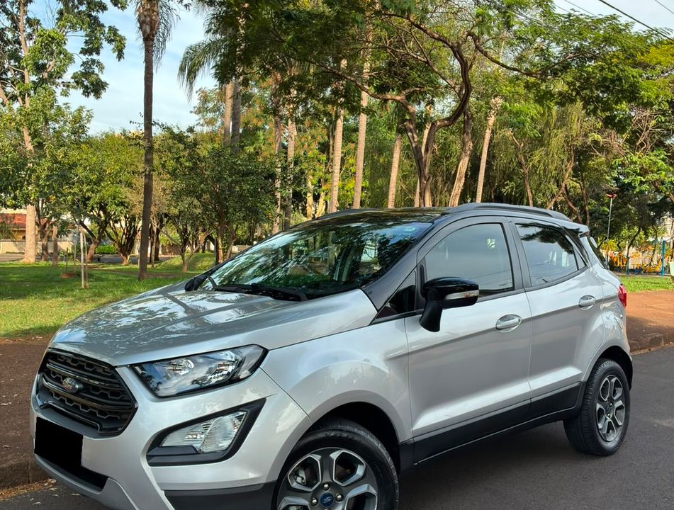 Ford EcoSport FREESTYLE 1.5 12V Flex 5p Aut.
