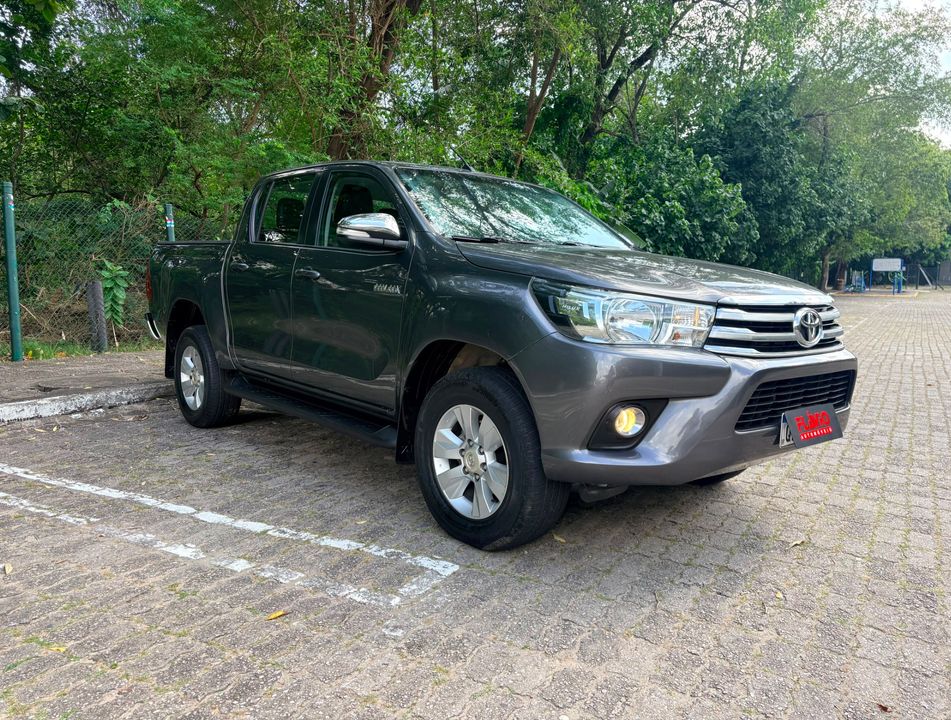 Toyota Hilux CD SRV 4x4 2.8 TDI Diesel Aut.