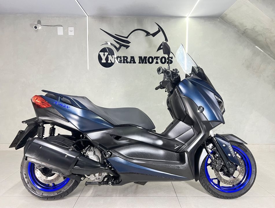 YAMAHA XMAX 250 ABS