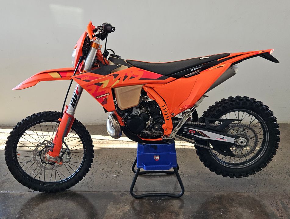 KTM EXC 300 SIX DAYS