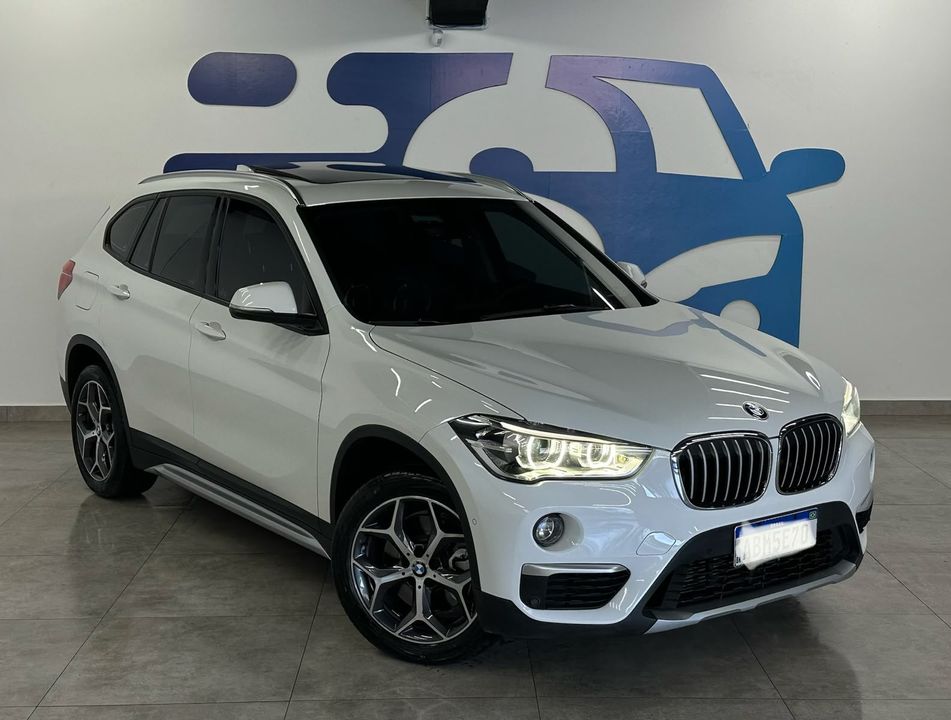 BMW X1 SDRIVE 20i X-Line 2.0 TB Active Flex
