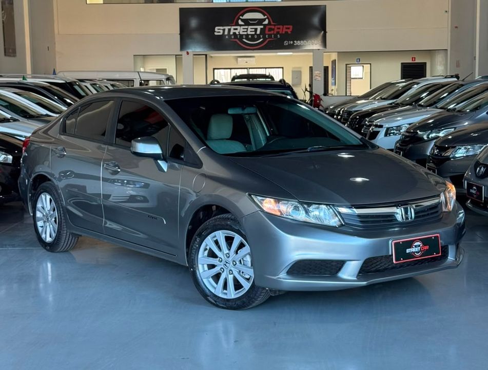 Honda Civic Sedan LXS 1.8/1.8 Flex 16V Aut. 4p