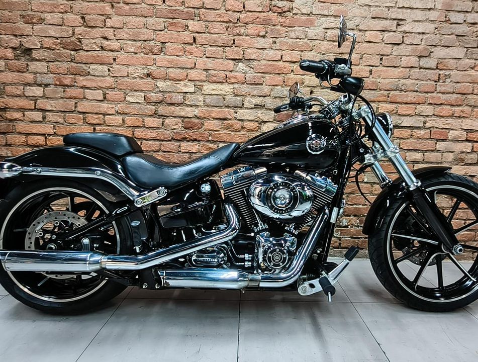 Harley SOFTAIL BREAKOUT FXSB
