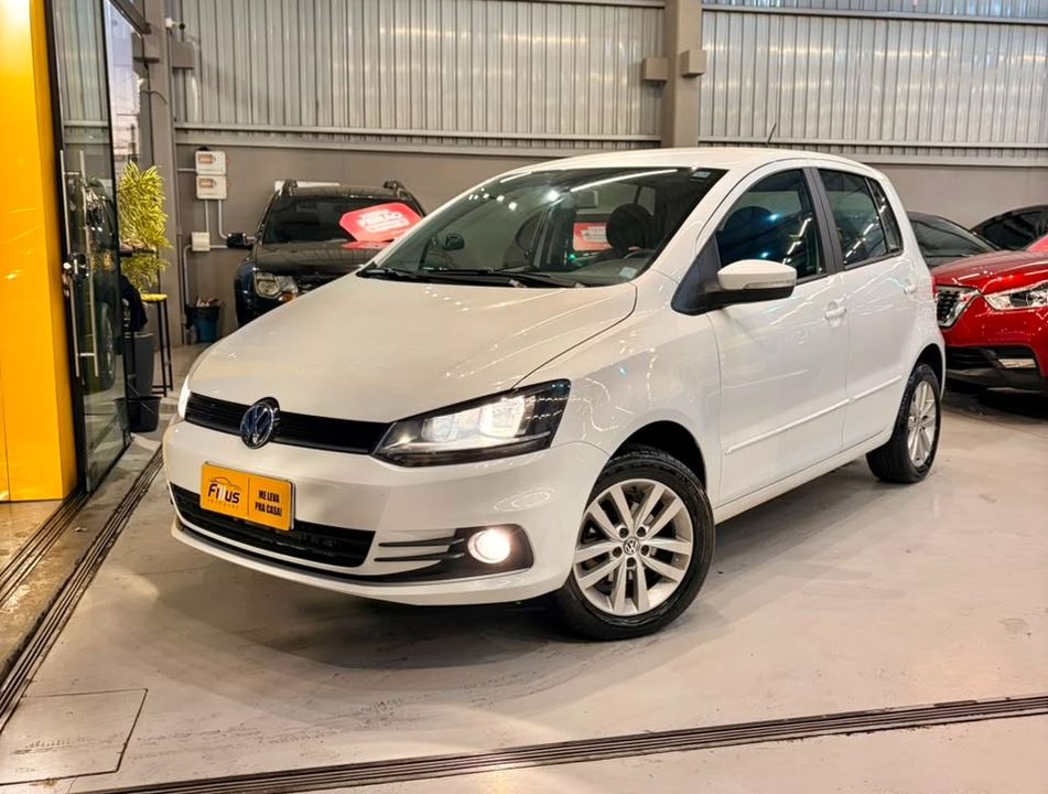 VolksWagen Fox Connect 1.6 Flex 8V 5p