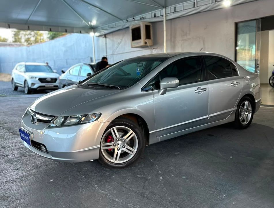 Honda Civic Sedan EXS 1.8/1.8 Flex 16V Aut. 4p