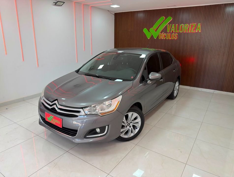 Citroën C4 LOUNGE Tendance 1.6 Turbo 4p Aut