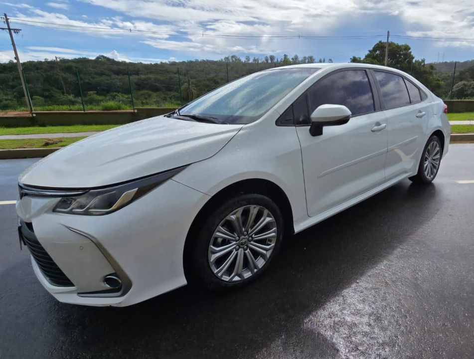 Toyota Corolla XEi 2.0 Flex 16V Aut.