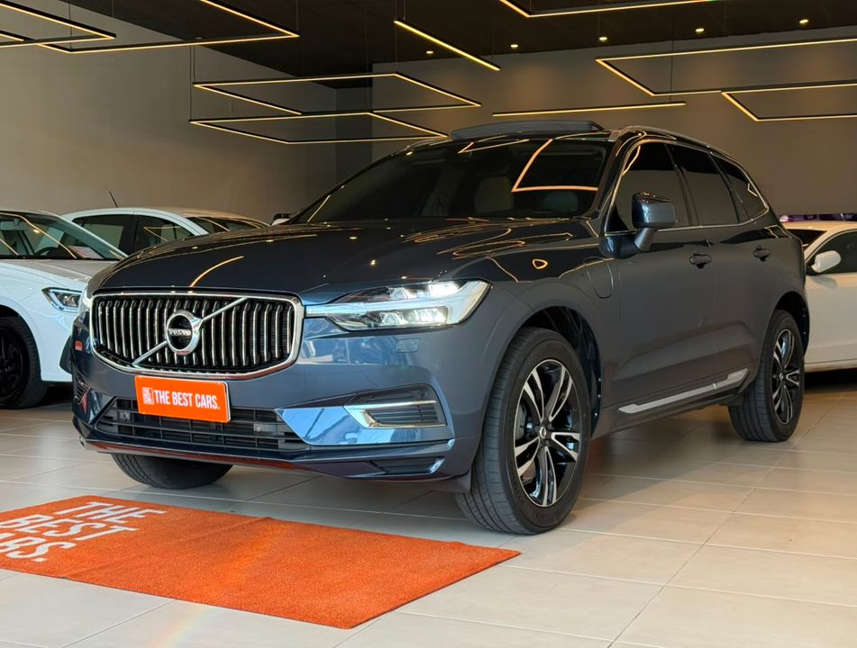Volvo XC 60 T-8 MOMENTUM 2.0 (Híbrido)
