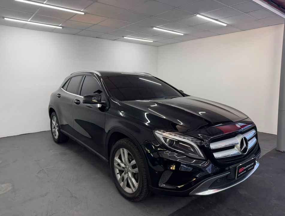 Mercedes GLA 200 Advance 1.6/1.6 TB 16V Flex Aut.