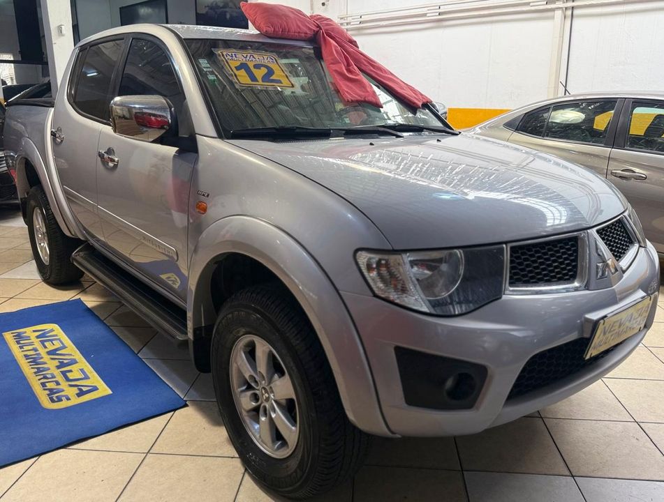 Mitsubishi L200 Triton HPE 3.5 CD V6 24V Flex Aut.