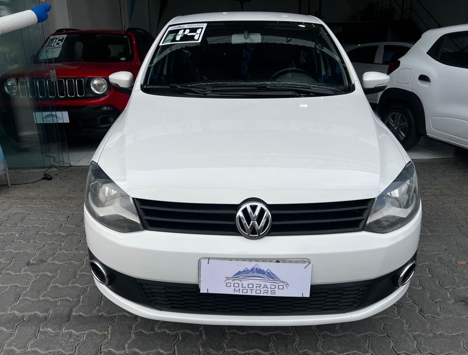 VolksWagen Fox 1.6 Mi Total Flex 8V 5p