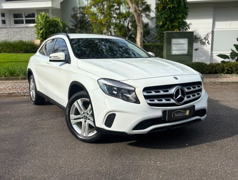 Mercedes GLA 200 Style 1.6 TB 16V/Flex Aut.