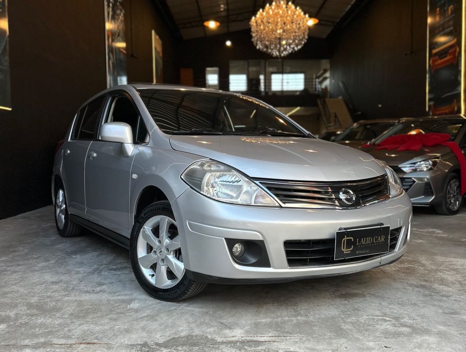 Nissan TIIDA SL 1.8/1.8 Flex 16V Aut.
