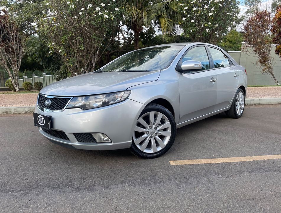 Kia Motors Cerato 1.6 16V Mec.