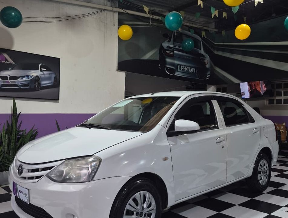 Toyota ETIOS X Sedan 1.5 Flex 16V 4p Mec.