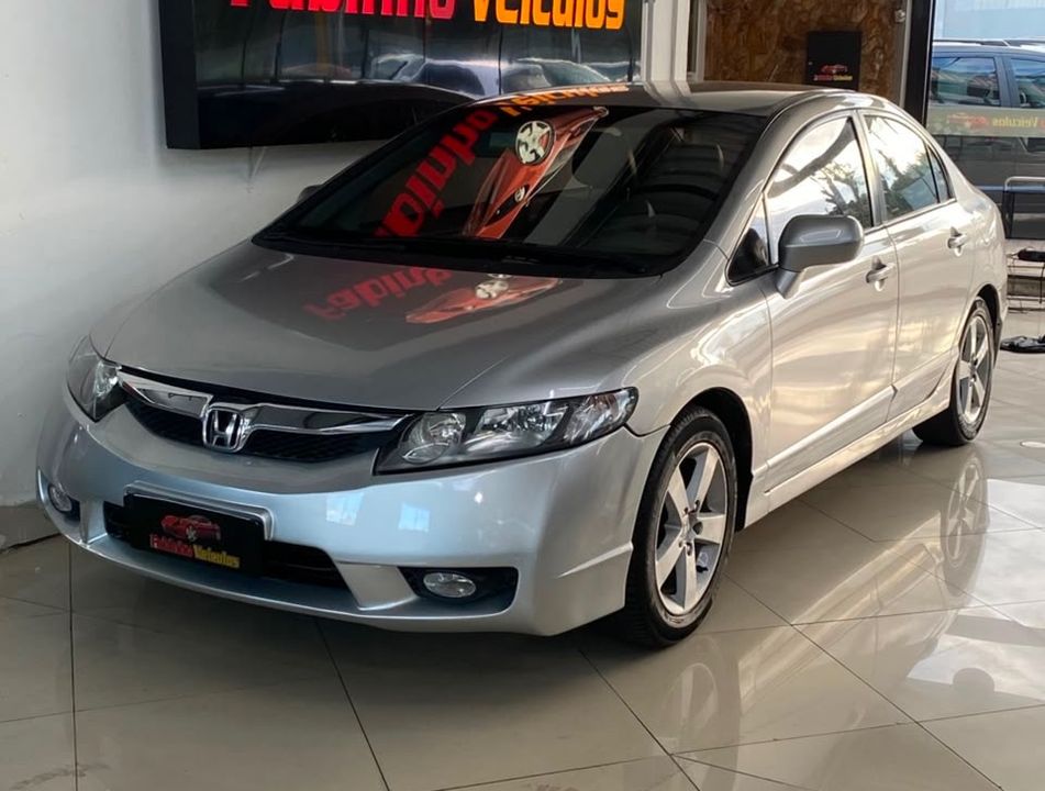 Honda Civic Sedan LXS 1.8/1.8 Flex 16V Aut. 4p