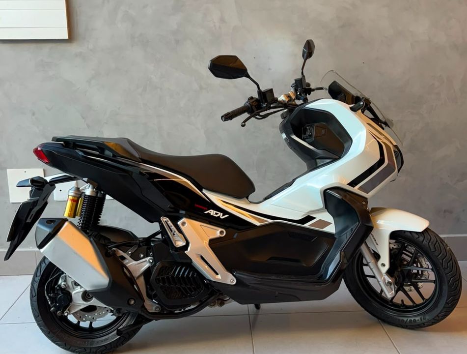 HONDA ADV 150