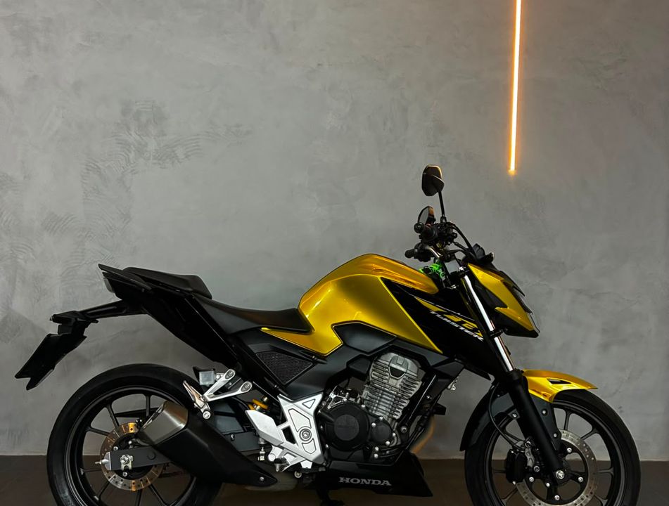 HONDA CB 300F Twister Flex
