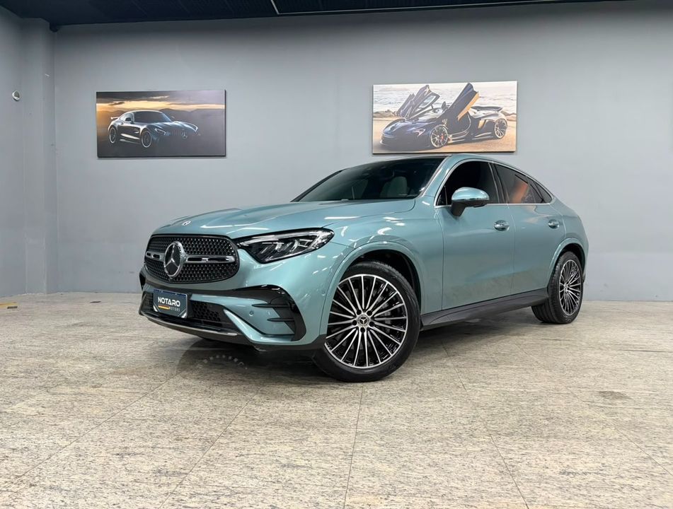 Mercedes GLC-300 AMG L. Cou. 4M 2.0 TB Aut. (Híb)