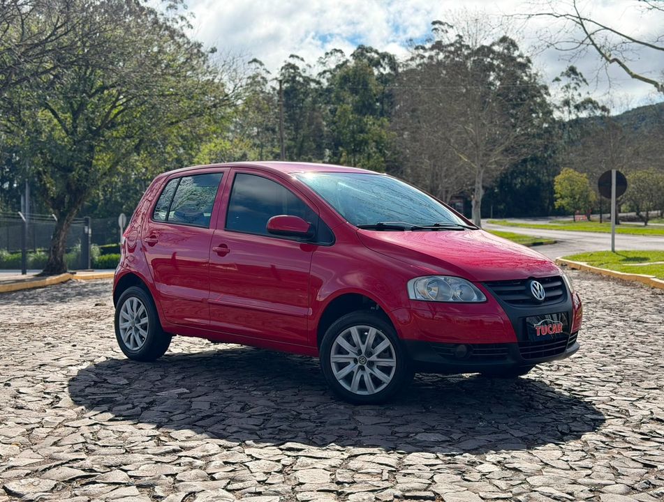 VolksWagen Fox Plus 1.6Mi/ 1.6Mi Total Flex 8V 4p