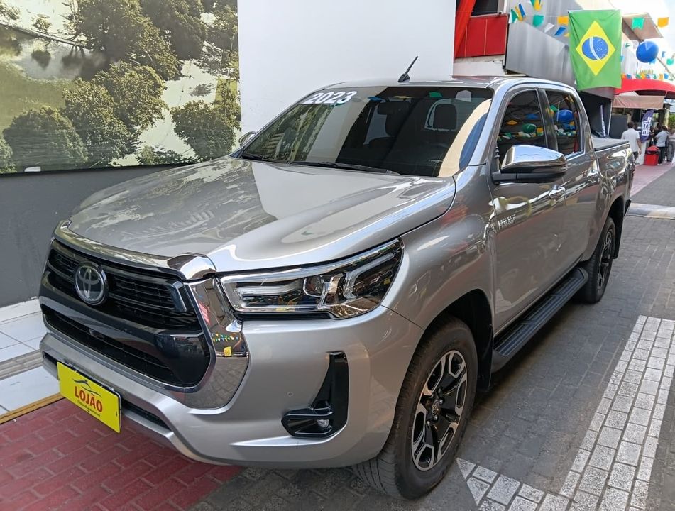 Toyota Hilux CD SRX 4x4 2.8 TDI 16V Diesel Aut.
